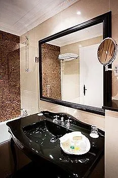 Fougere Otel 4*
